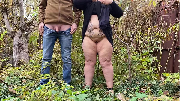 Amateur couple mutual pissing