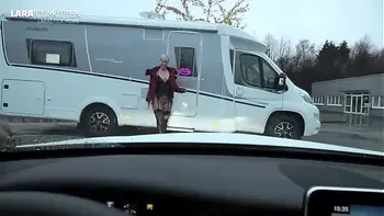 Lara CumKitten - visit me in my FICKMOBIL