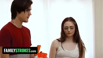 FamilyStrokes - Hot Milf Sophia Locke And Sexy Teen Reese Robbins Take Turns Riding Cock