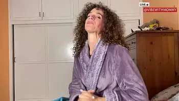 FIRST TIME ANAL WITH JEWISH STEPMOM