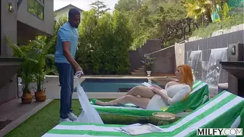 MILFY Anal-obsessed housewife Lauren has a taste for BBC