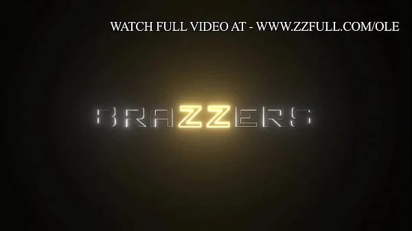 Violet Loves Facials.Violet Starr / Brazzers  / stream full from www.zzfull.com/ole