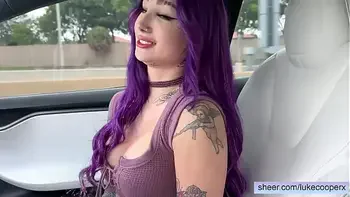 Fucking Hot Girl Valerica Steele Squirts In Car While Driving