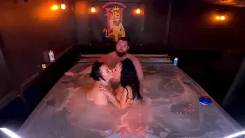 Hot Tub Threesome With Queen Rogue and Mandi May WCA Productions