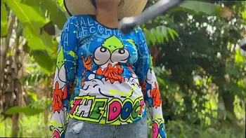 ENCUENTRO A CAMPESINA NOBLE Y LA PONGO A MAMAR A CAMBIO DE UN TELEFONO