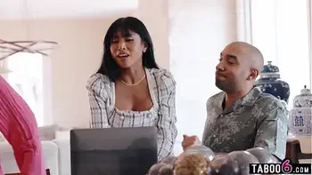 Fiance fucked their hot Asian MILF wedding planner Ember Snow