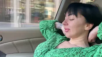 Jordan SQUIRTING river in my Car 4K multi cam