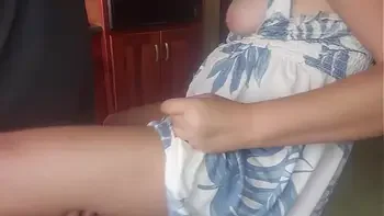 Quickie kitchen fuck