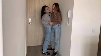 Mi amante me pide que deje a mi esposo.