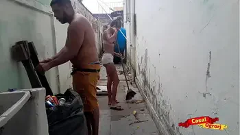 Comi minha enteada por R$200 ,gozei na boca dela