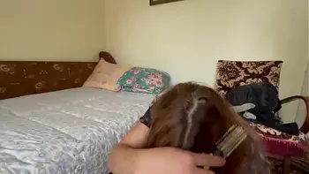 Troathfuck cum in hair and pee after hairbrush