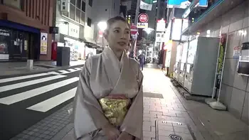 熟れ熟れ爆乳Hカップ！！むせ返るほどのフェロモンを放つ料亭の美人女将をガチ口説き！和服からこぼれる芳醇なスケベボディ！Part1