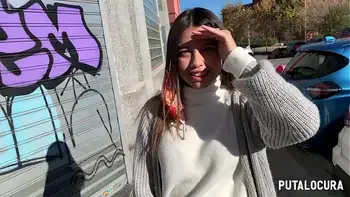 PutaLocura - La preciosa colombiana Camila Palmer es pillada por Torbe y traga toda su lefa.