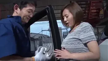 (ENG SUB)Japanese Cheating Wife is Fucking with A big Cock Mechanic (FOR 200  Subbed JAV S%arch - myjavengsubtitle - )