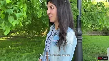Girlfriend gets orgasms in a public park and I control it with a toy from Flirtwithsb