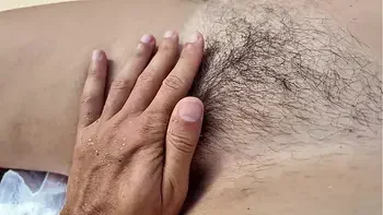 Suddenly a Stranger sneaks up and starts Touching Milf`s hairy Pussy on the Beach