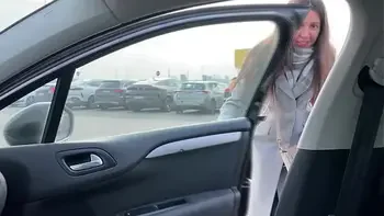 SQUIRTER IN A RENT CAR