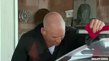 Servicing The Mechanic / Reality Kings  / download full from rkfull.com/serv