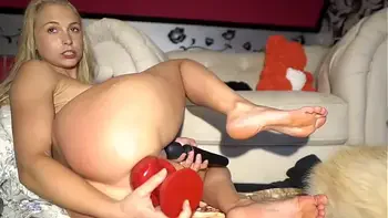 Siswet19 fuck her tight asshole so bad none stop *** My Free chat www.camgangster.com/siswet19