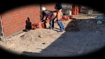 cámara de seguridad en obra de construcción Ingeniera Nataly