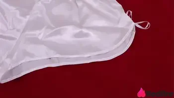 Novinha fez surpresinha pro namorado e levou no rabo grande