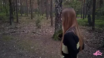 Sexy nymphomaniac in the forest made me cum in her mouth