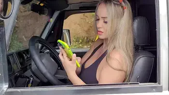 follo con un extraño granjero al aire libre y se corre en mi vagina kourtney love