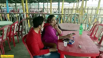 Kolkata Bengali wife Sudden romantic Sex with unknown Boy!