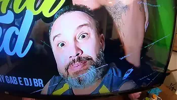 Pagando um boquete enquanto faço uma tatoo - Mirella Montana