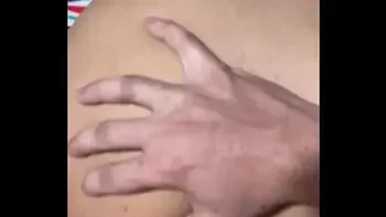 حصرى فضيحة نجلاء الشرموطة صديق جوزها العرص زنقها فى الاوضة و حطه فى كسها بعد ما هااج عليها و هى لابسه هوت شورت