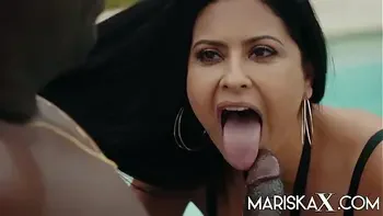 MARISKAX Mariska gets fucked by black cock outside