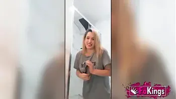 Blonde amateur mommy Anastasia Rubio seduces her friend in exchange for computer repairs