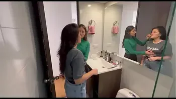 Lesbians know how to stick their fingers in my tight pussy!! (Compilation)