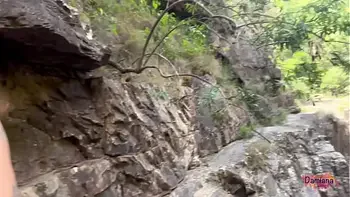 Fomos pegos transando na cachoeira - De férias com Damiana