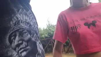 Punheta para safada que passava em público!