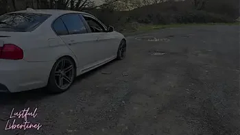 Hairy mature MILF repaid my kindness by swallowing my cum