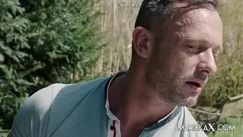 MARISKAX Cassie Del Isla ass fucked in the backyard