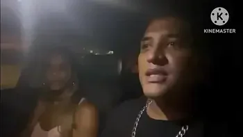 CASADA TRANSANDO EM PLENA VIA PUBLICA VIA LIGHT AO VIVO