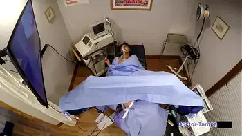 Dr Tampa - Corporate Slaves - Minnie Rose