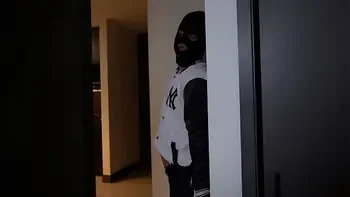 Latina busty brunette is surprised by a burglar in her house without knowing that they would end up fucking hard.