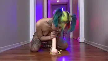 Fucking in a college dorm with an informal teen babe 18