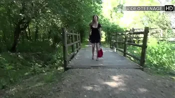 big boobs 18 year Lucie does her first porn casting