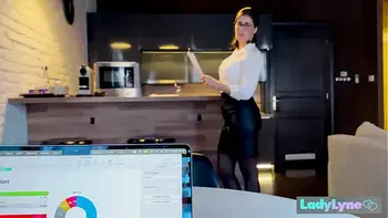 Be a Good Boy and Jerk Off to me! at LadyLyne