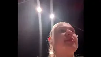 Extreme masturbate in changing room