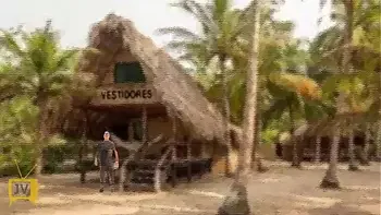 En la Playa Nudista con mi familia