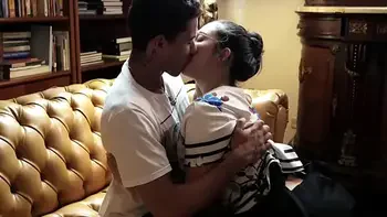 Patient with gigantic penis needs heart therapist — and ends up getting a pleasure lesson with Lis del Castilho   Atlas