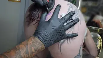 INICIANDO O DIA COM UMA MUDANÇA NA MINHA TATUAGEM ANAL 2