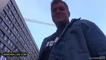 CRAFTY GUY GIVES CURVY MILF A CREAMPIE - Funny British Guy Bangs Phat Ass & Huge Tits Kayla Green