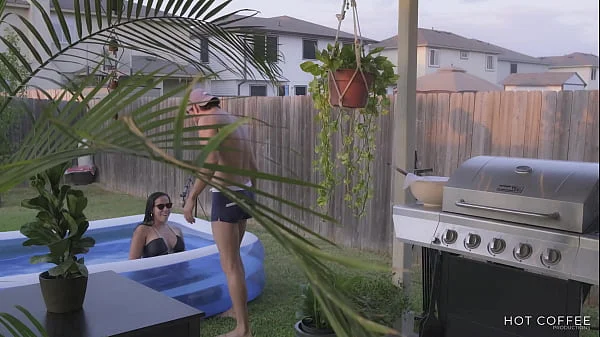 Super sexy Puerto Rican couple have passionate sex outside in the heat of Texas