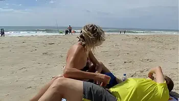 A stranger milf made me ejaculate in front of everyone